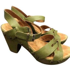 Kork-ease green strappy sandals
